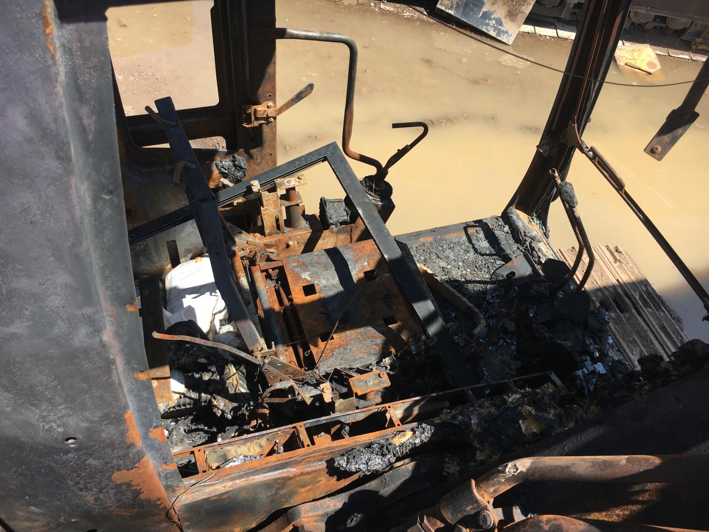 ./imagenes/INVOICE/2019/16913/EXCAVADORA CAT 315C (24).JPG